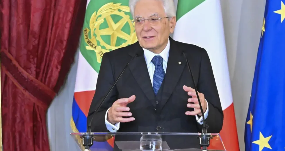 Mattarella “Il 2 giugno fu l’avvio di un grande percorso di sviluppo civile”