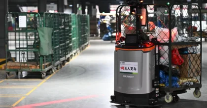 Cina, il settore logistico torna a crescere a maggio