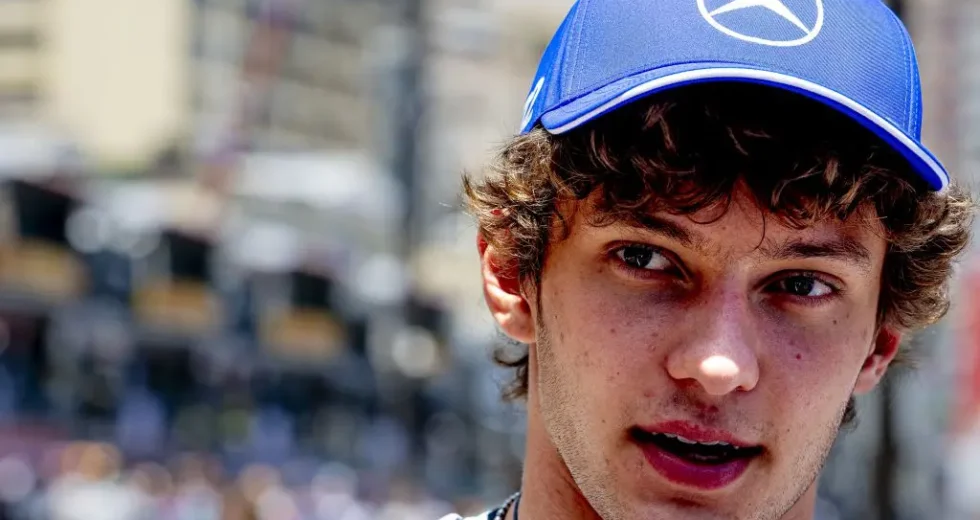 Antonelli domina il Gp di Monaco, sul podio Hamilton e Hadjar