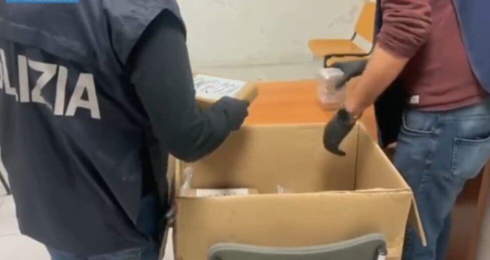Blitz della polizia contro clan mafioso a Catania, 20 arresti e 12 indagati