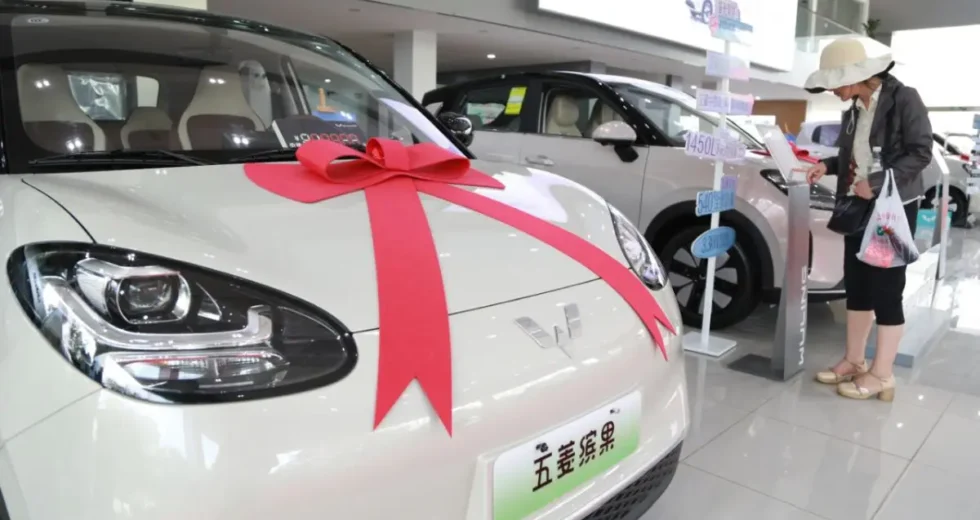 Cina, esportazioni di auto a nuova energia più che raddoppiate a maggio