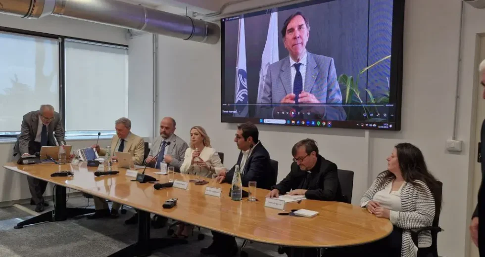 Rischi e opportunità dell’IA al centro del convegno Assidipost-Federmanager