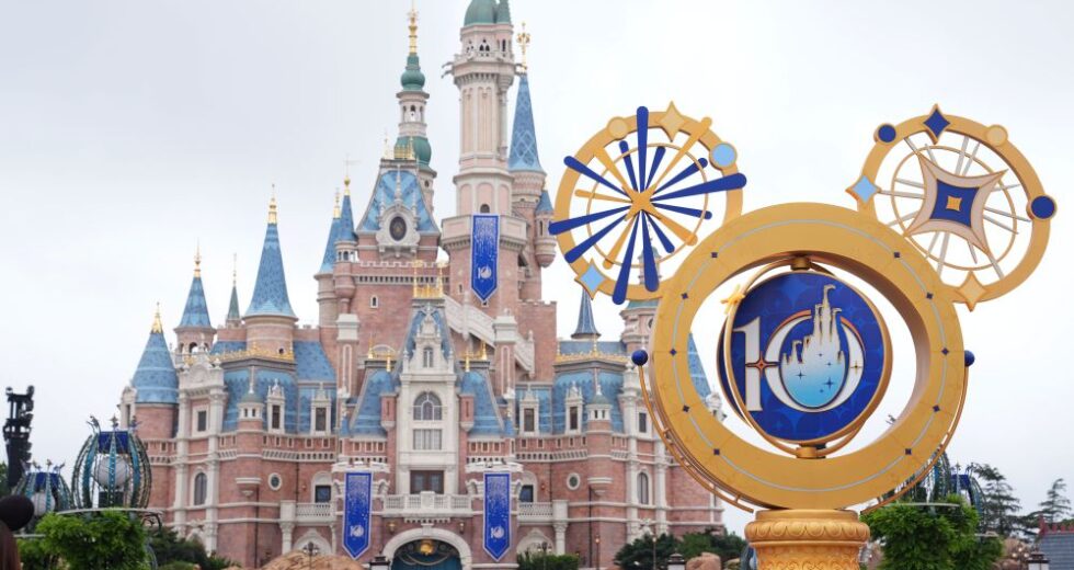 Cina, nuove attrazioni per il decimo anniversario di Shanghai Disneyland