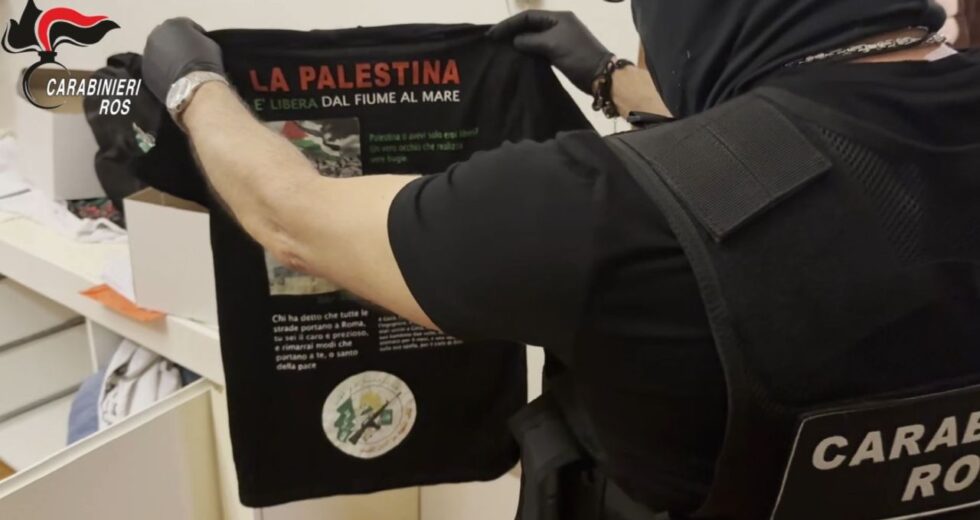 Terrorismo, arrestato a Brindisi 30enne che inneggiava alla jihad