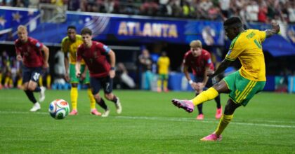 Repubblica Ceca-Sudafrica 1-1, Mokoena risponde a Sadilek