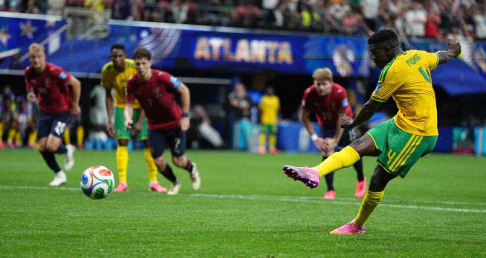 Repubblica Ceca-Sudafrica 1-1, Mokoena risponde a Sadilek