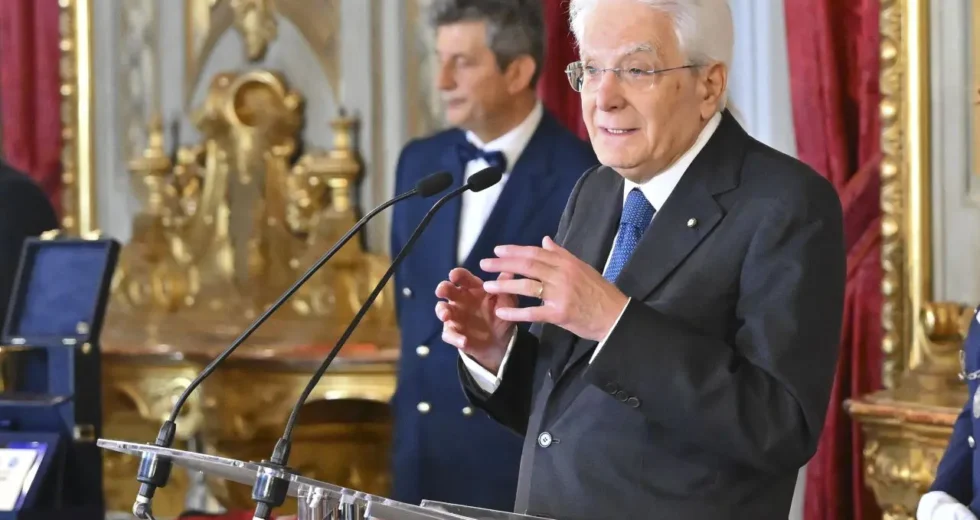 Mattarella “Contro le droghe serve uno sforzo corale del Paese” / Video