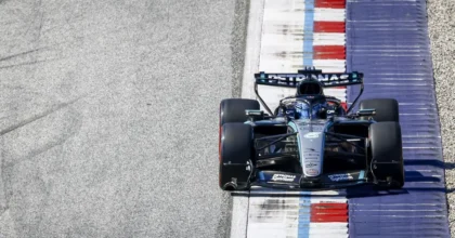 Russell pole in Austria davanti alle Ferrari di Leclerc e Hamilton