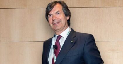 Intesa Sanpaolo lancia un’Opas su Mps: nasce la seconda banca italiana