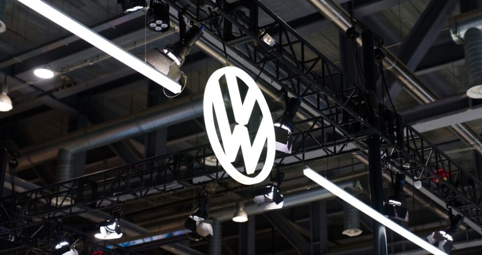 Volkswagen: Possibile Riduzione di 100.000 Posti di Lavoro e Riorganizzazione degli Stabilimenti
