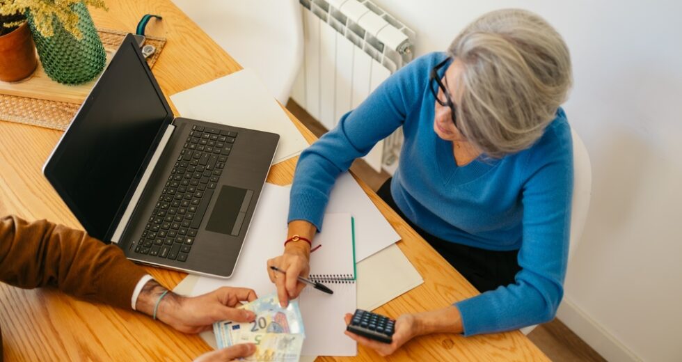 Pensioni 2027: Aumenti Previsti per Minimi e Assegno Sociale con un FOI al 2,8%