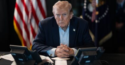Trump minaccia dazi del 100% sui beni dei Paesi con tasse sui servizi digitali
