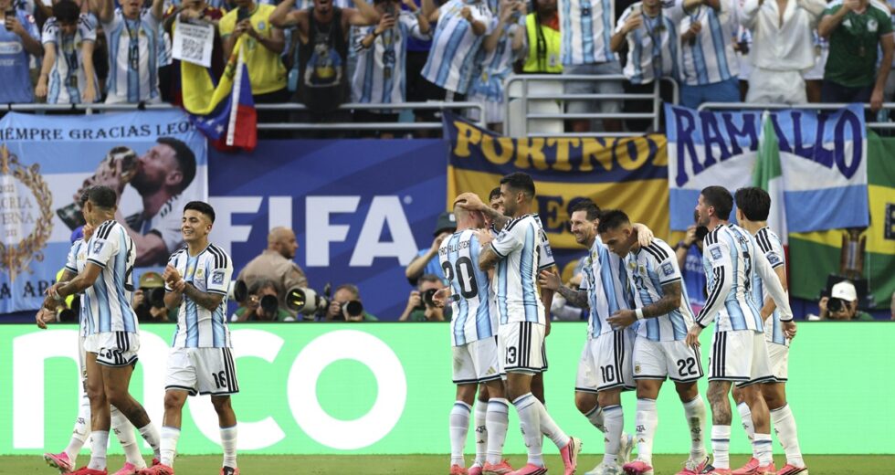 L’Argentina soffre ma vola agli ottavi, Capo Verde battuto ai supplementari