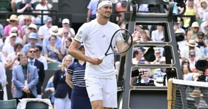 Zverev piega Fery e vola in finale a Wimbledon