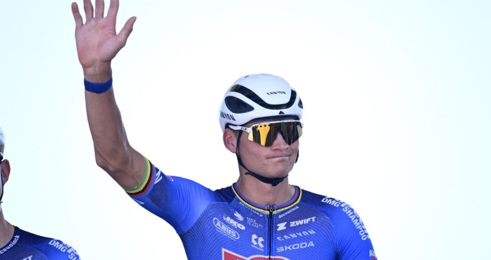 Van der Poel timbra la nona tappa al Tour, Pogacar resta in giallo