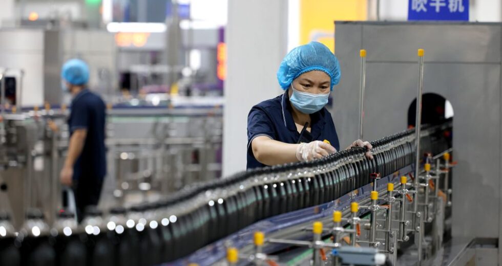 Cina, Pil in crescita del 4,7% nel primo semestre 2026