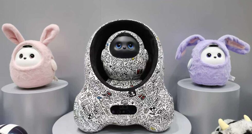 IA e dipendenza emotiva, la Cina vara nuove norme sull’utilizzo dei bot