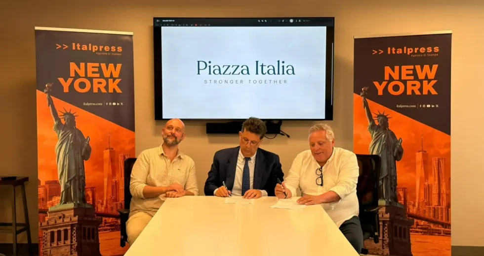 Italpress rafforza presenza in Usa, corner tv a Times Square con Piazza Italia