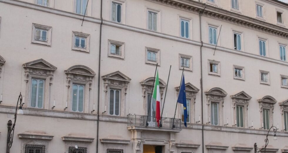 Meloni incontra i leader della maggioranza, confronto su energia e regole Ue