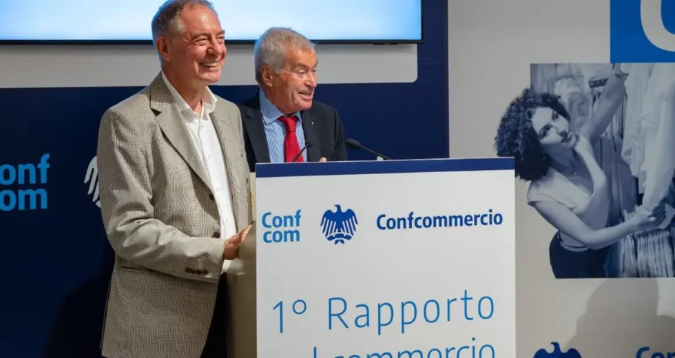 Confcom, meno negozi ma imprese più forti. Rischio desertificazione nelle città
