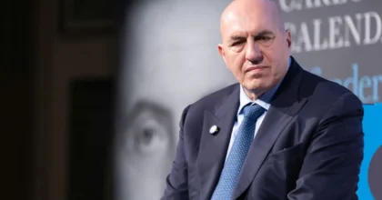 Crosetto “Le navi italiane restano nel Mar Rosso per evitare un altro blocco”