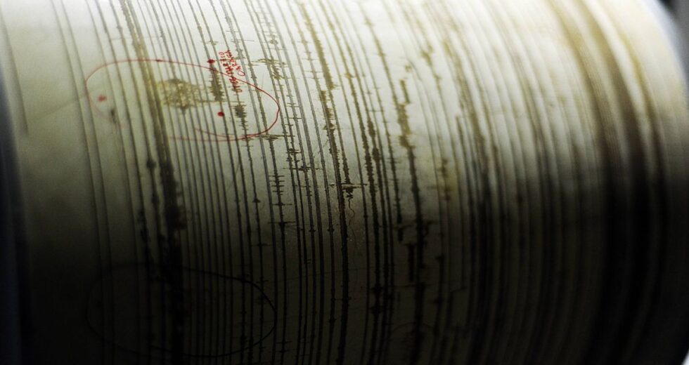 Forte scossa di terremoto a Napoli, magnitudo 4.7
