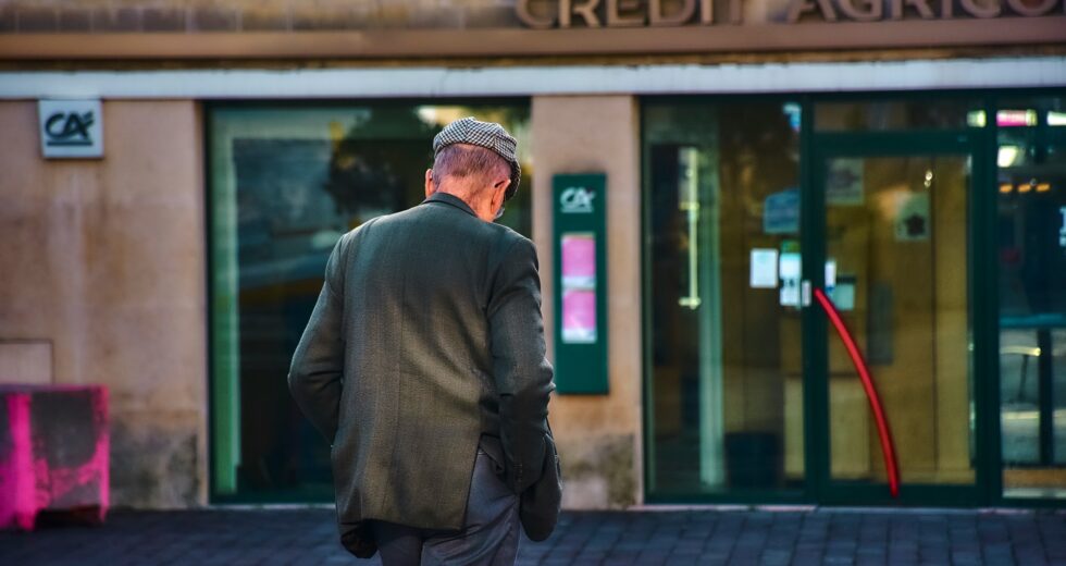 Credit Agricole e l’Interesse per Banca del Mezzogiorno: Nessun Commento Ufficiale