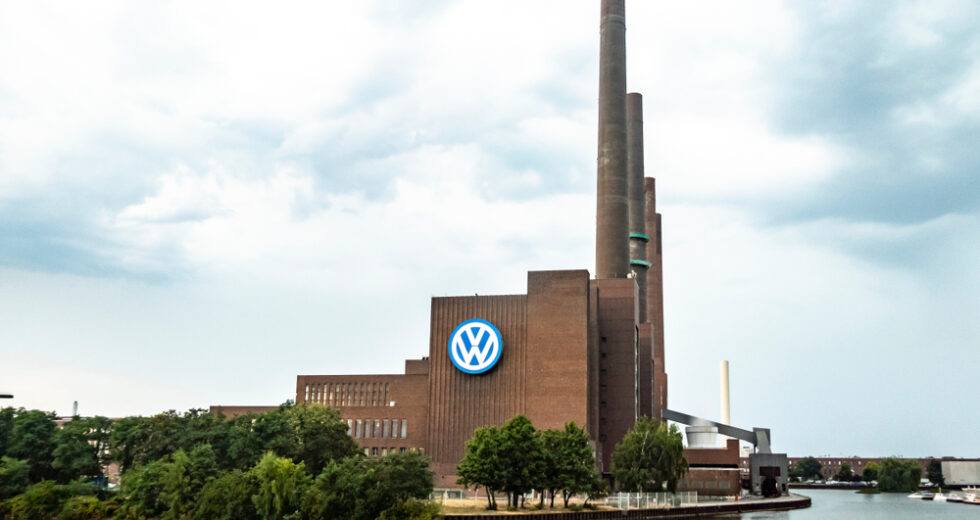 Volkswagen annuncia la chiusura di quattro stabilimenti in Germania: un piano di ristrutturazione per il futuro