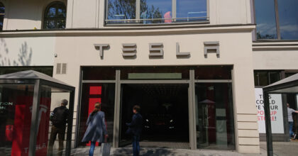 Tesla e SpaceX: Possibile Fusione e la Questione delle Attività in Cina