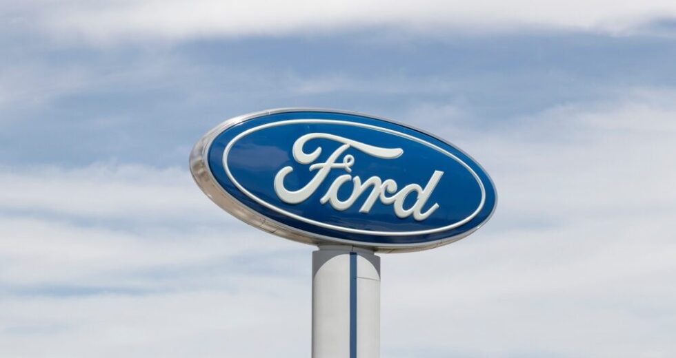 Ford e Apple: l’integrazione di Apple Maps nei veicoli elettrici del futuro