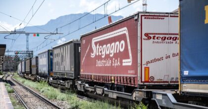 Calo del Trasporto Ferroviario Merci in Italia: Un Settore in Crisi