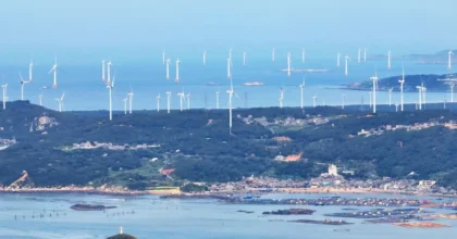 Cina, obiettivo produzione di energia da fonti non fossili al 50% entro il 2030