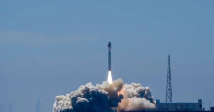 Cina, lanciati dal mare due satelliti iperspettrali nello Shandong