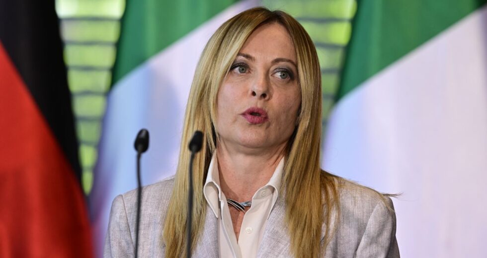 Meloni “In Europa non c’è spazio per chi alimenta l’immigrazione clandestina”
