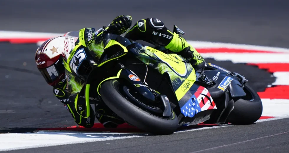 Raul Fernandez vince a Silverstone, Martin e Bezzecchi sul podio