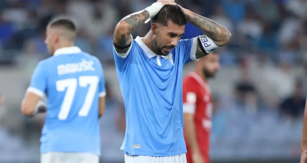 Lazio fuori a sorpresa in Coppa Italia, avanti Genoa, Frosinone e Verona