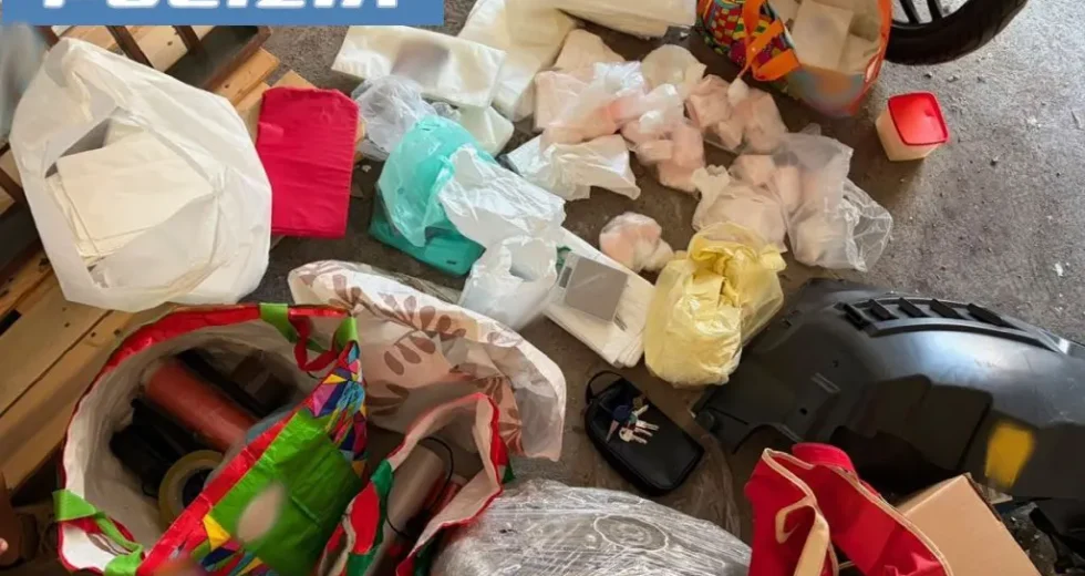 Scoperto deposito con 3,5 Kg di cocaina, arrestato 59enne catanese
