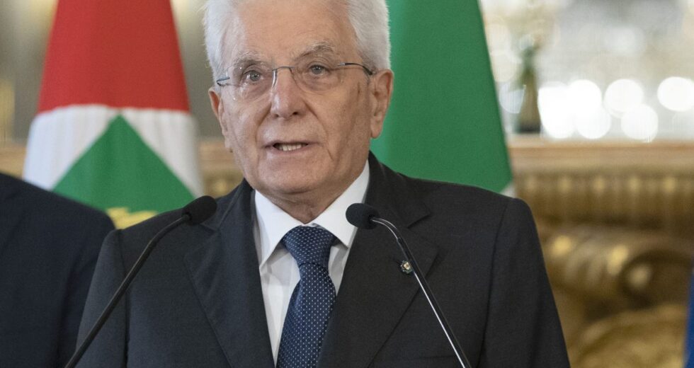 Mattarella “Mediterraneo attraversato da violenze, speranza è futuro di pace”