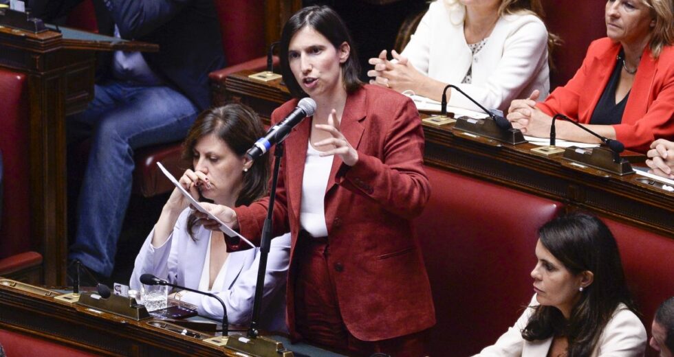 Schlein “E’ il momento di tassare gli extraprofitti”