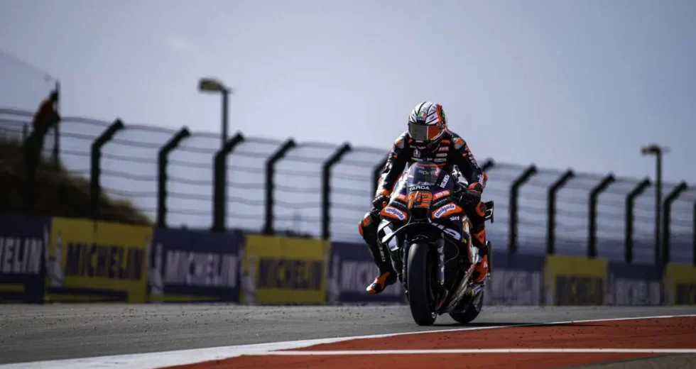 Bezzecchi leader delle Practice del Gp di Aragon, Martin settimo