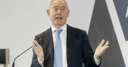 Urso “Una social card per la benzina? Allo studio misure selettive”