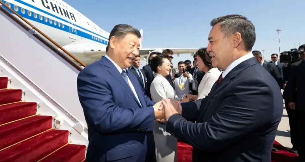Il presidente cinese Xi Jinping in Kirghizistan per il Vertice SCO