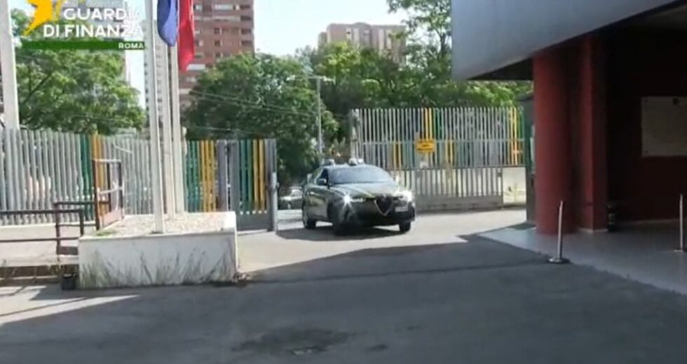 Traffico di stupefacenti a Roma Est, sequestrati 13 Kg di droga e 2 arresti