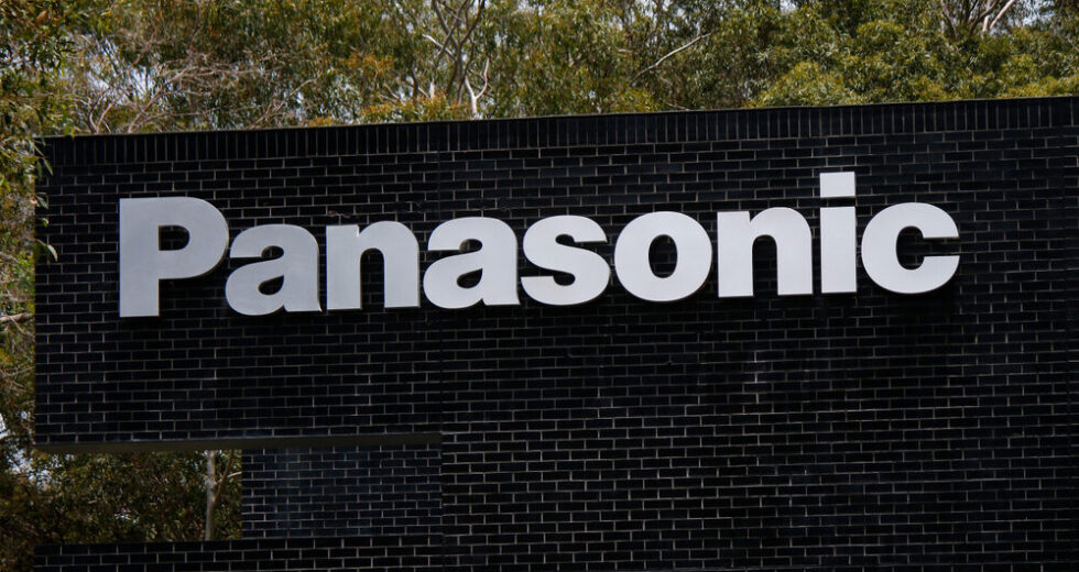 Panasonic lancia un innovativo apparecchio 2-in-1: macchina per il pane e gelatiera