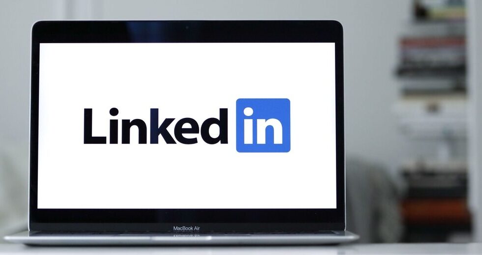 LinkedIn: Investimenti in GPU Stabili per il Futuro
