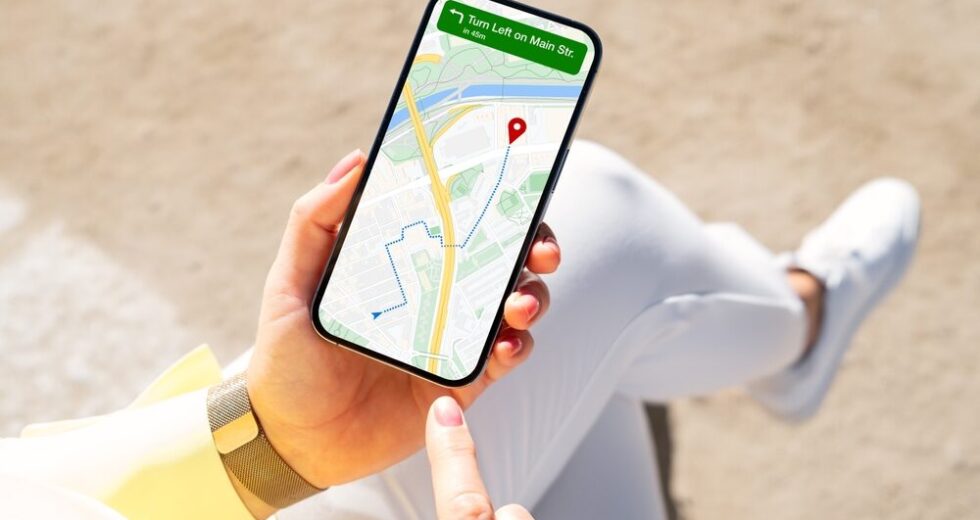 Google Maps si trasforma: nuove funzionalità per ordinare cibo e prenotare hotel