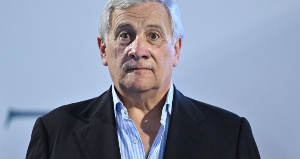 Tajani “Stop Schengen necessario, pericolo jihadista da non sottovalutare”