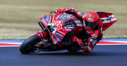 Marc Marquez vince la Sprint a Misano, preceduti Bezzecchi e Martin