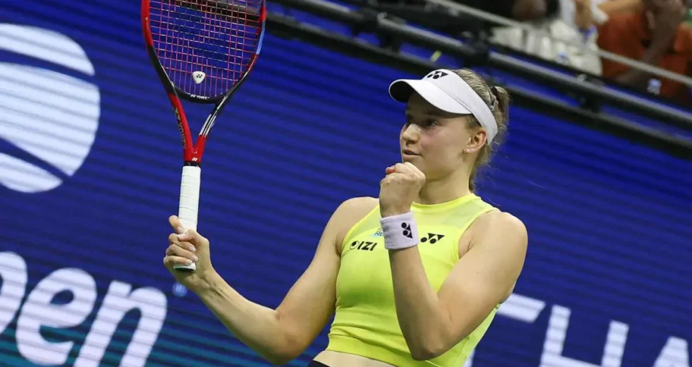Rybakina vince lo Us Open, Sabalenka si arrende in finale al terzo set