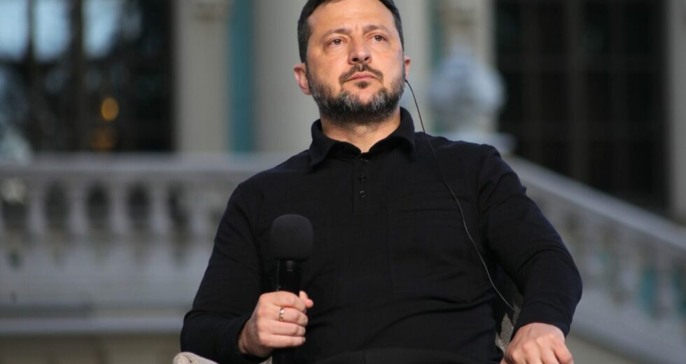 Zelensky “Pronti per misure di de-escalation se la Russia farà lo stesso”